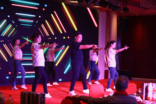 大禹漢光2018年“同心同行，共創(chuàng)未來”主題年會圓滿成功