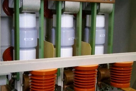 真空滅弧室什么時(shí)候更換合適？