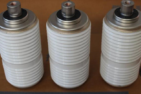 影響真空開關(guān)管價格的因素有哪些？